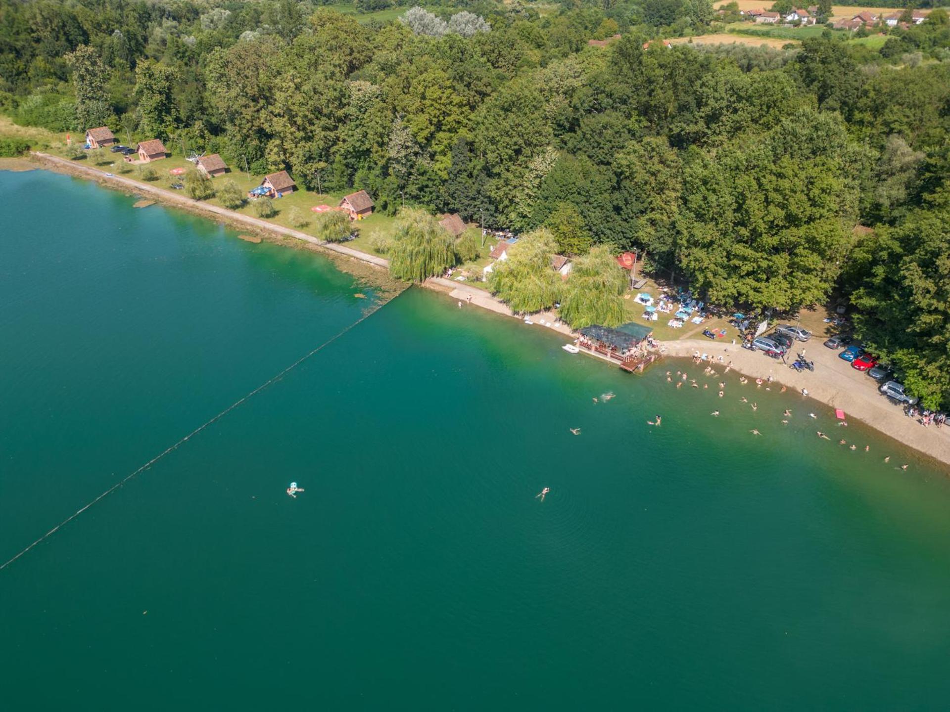 Laguna Club Lake Resort Donji Zabar Екстер'єр фото